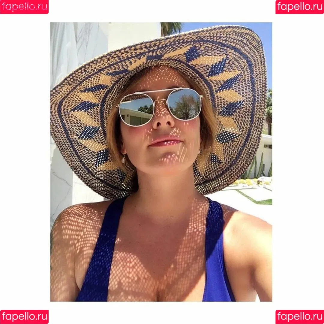 Courtney Jaye Onlyfans Photo Gallery 