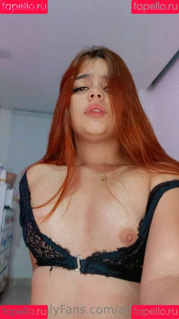 angiem10 Onlyfans Photo Gallery 
