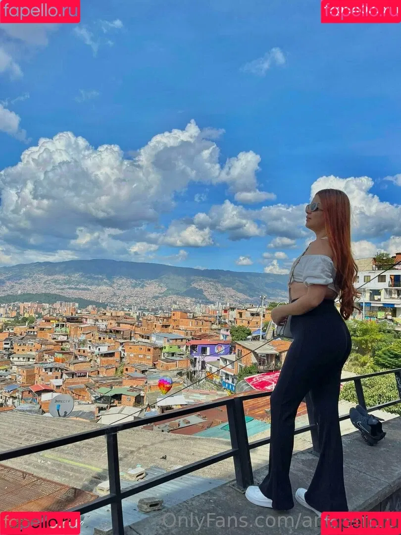angiem10 Onlyfans Photo Gallery 