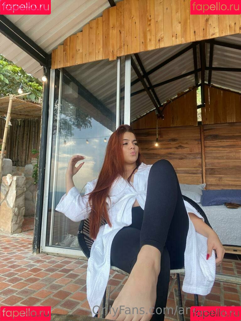 angiem10 Onlyfans Photo Gallery 