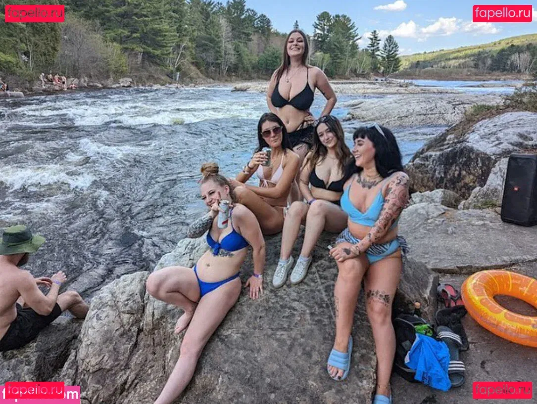 alisharaven Onlyfans Photo Gallery 