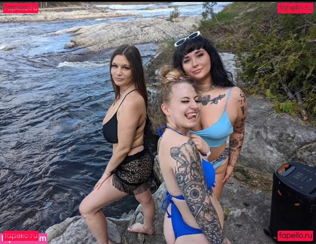 alisharaven Onlyfans Photo Gallery 