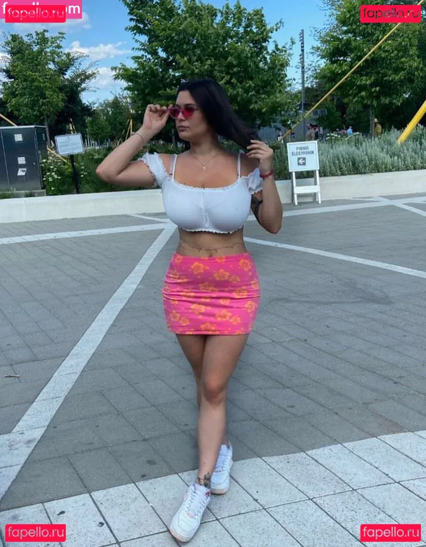 alisharaven Onlyfans Photo Gallery 