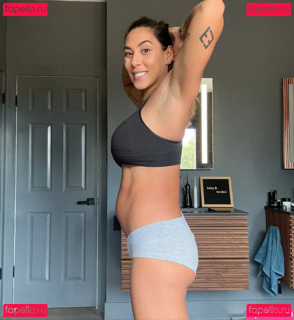 Hannah Eden Fitness Onlyfans Photo Gallery 