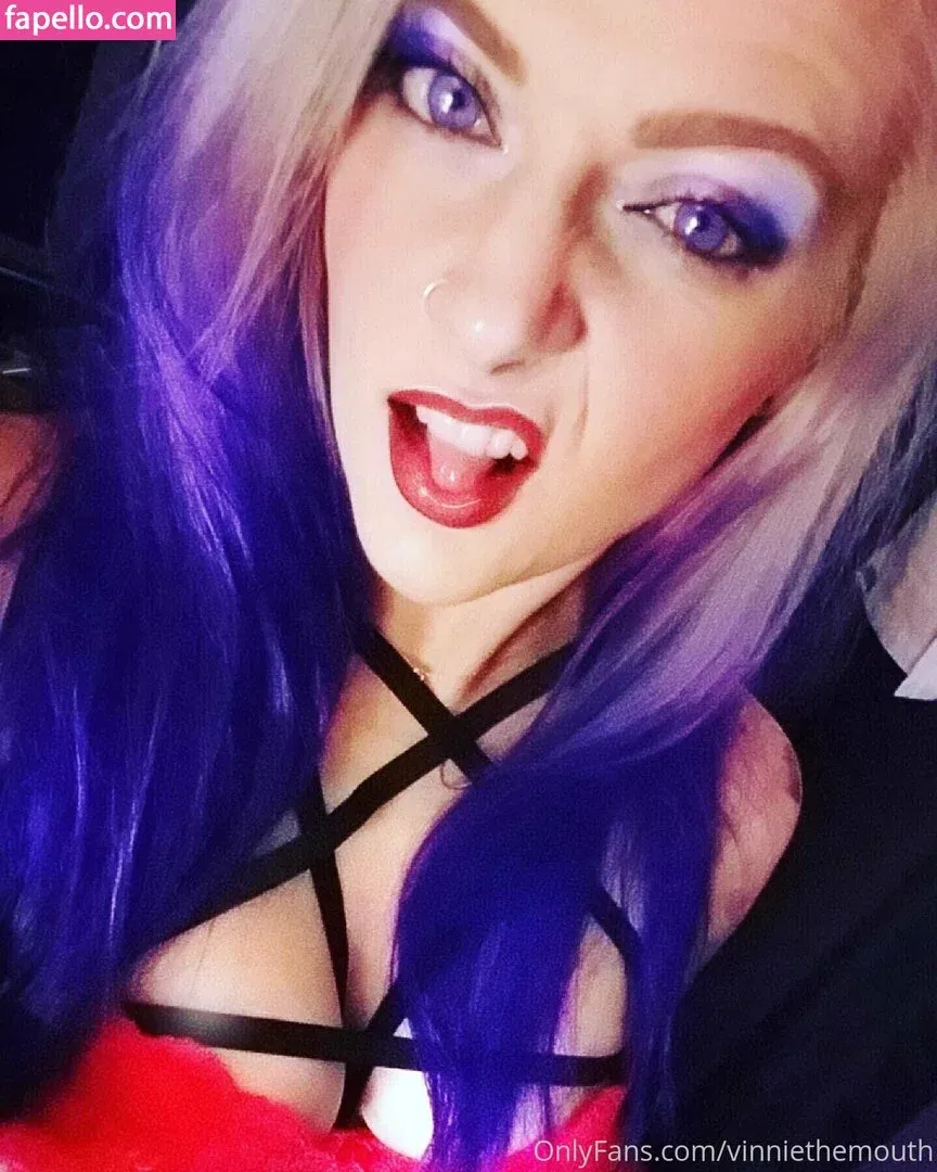 vinniethemouth Onlyfans Photo Gallery 