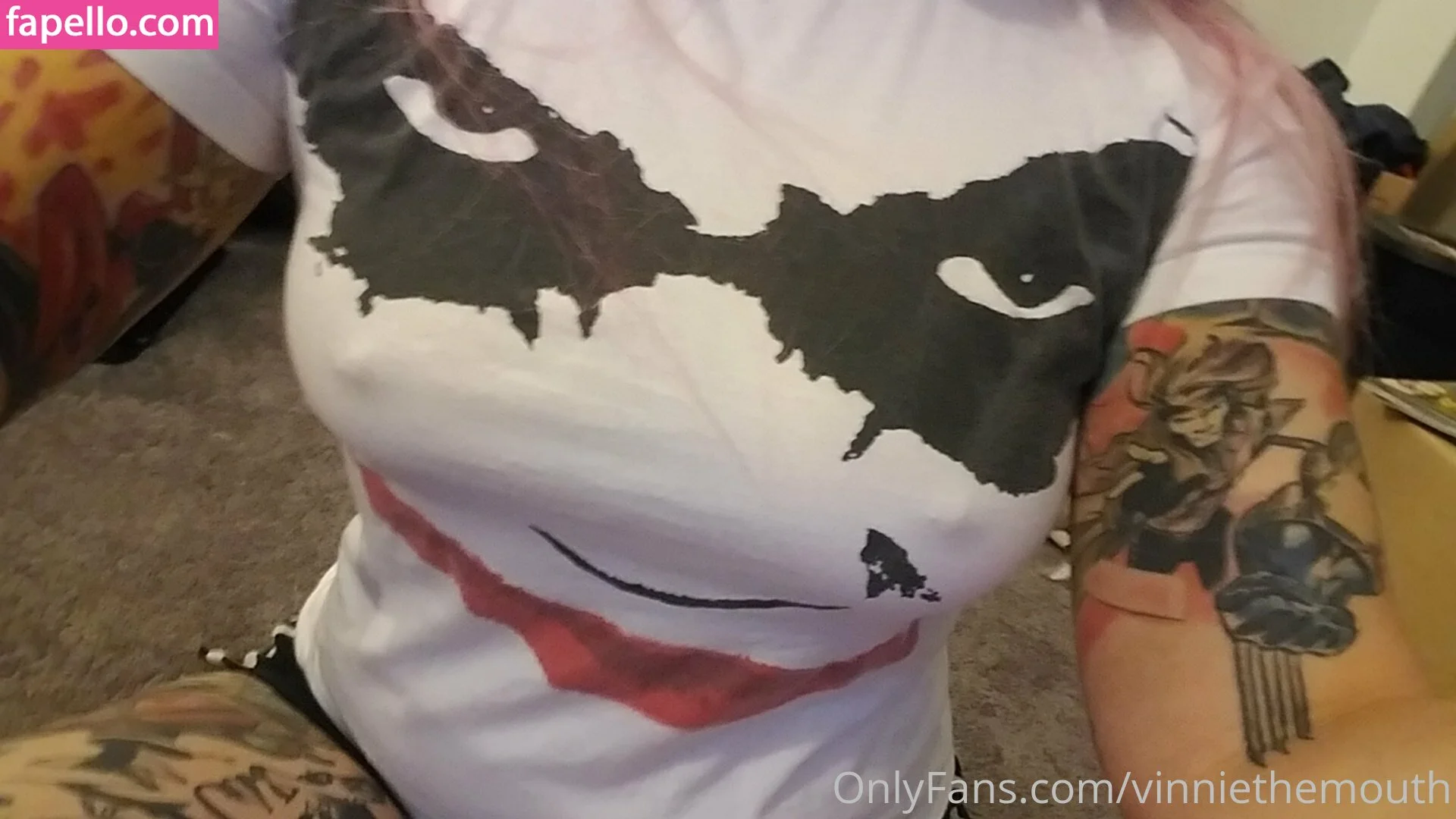 vinniethemouth Onlyfans Photo Gallery 