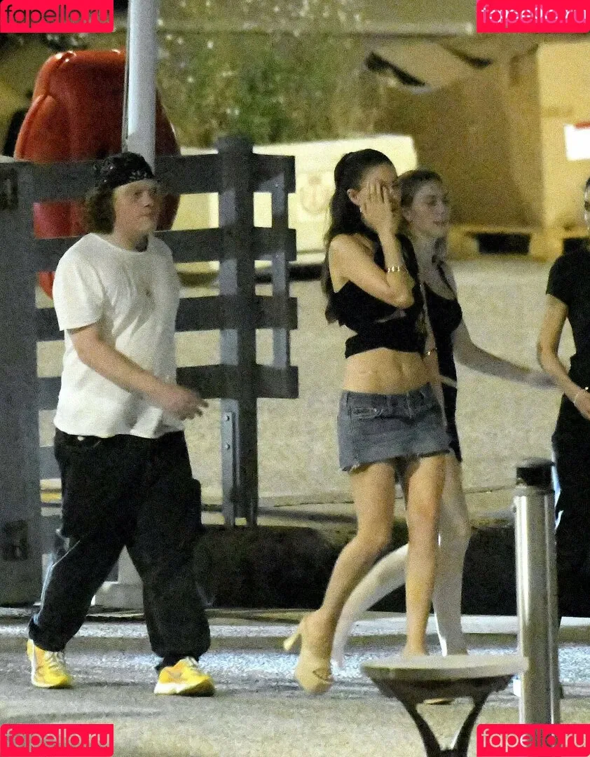Nicola Peltz Onlyfans Photo Gallery 