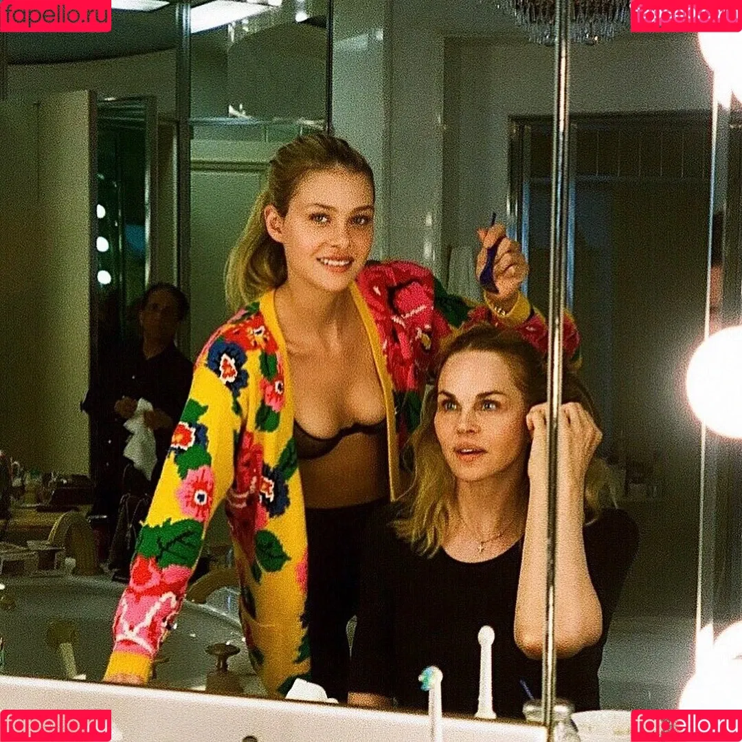 Nicola Peltz Onlyfans Photo Gallery 