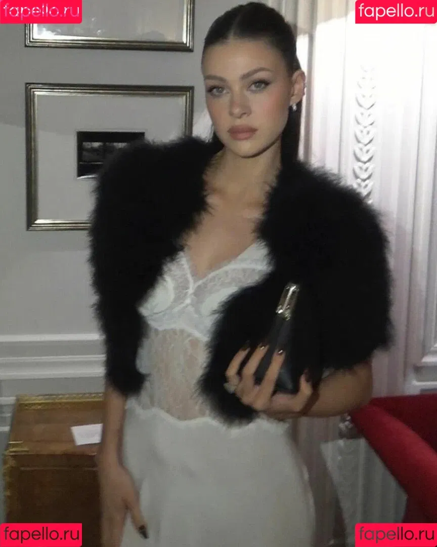 Nicola Peltz Onlyfans Photo Gallery 
