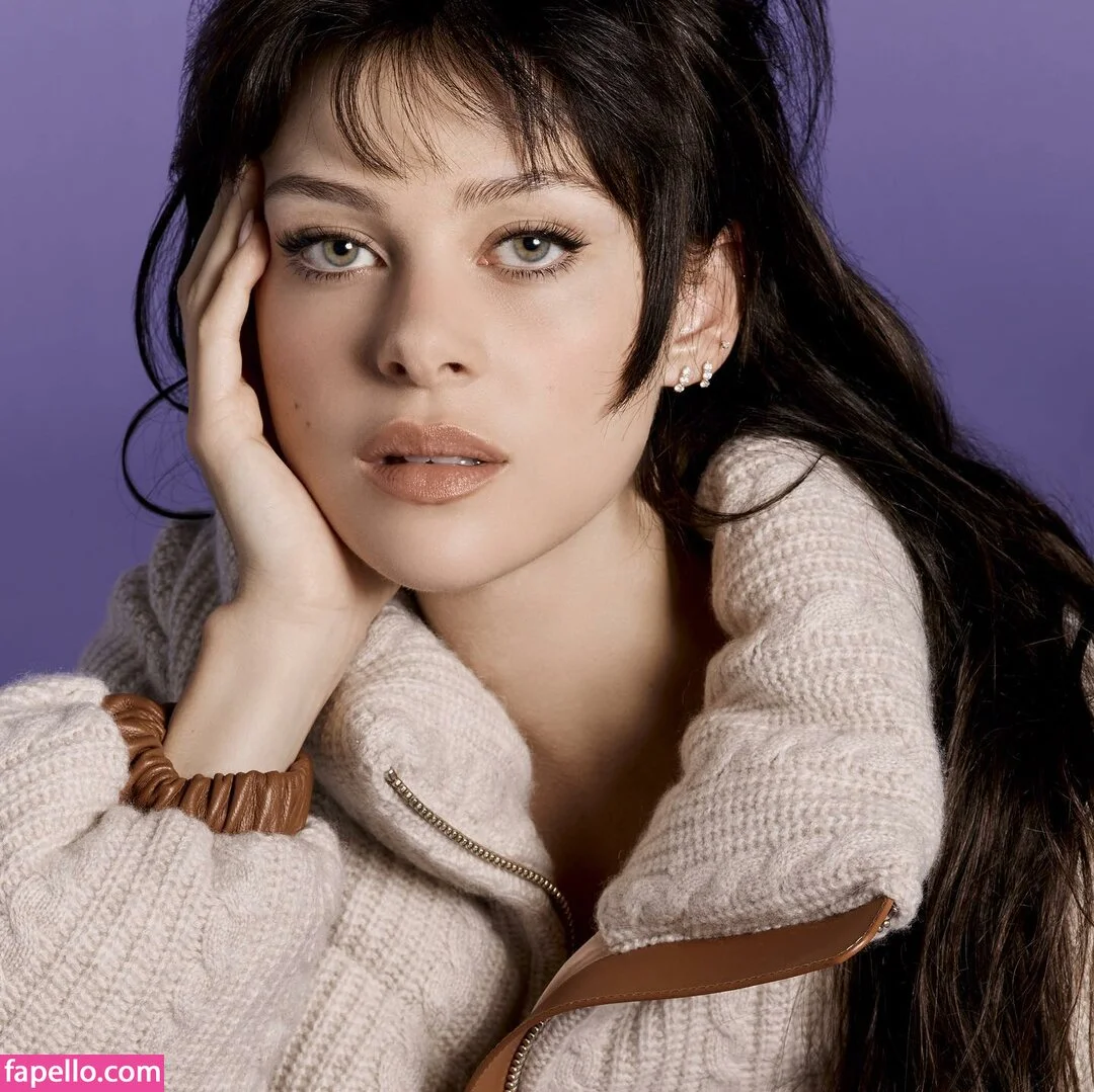 Nicola Peltz Onlyfans Photo Gallery 