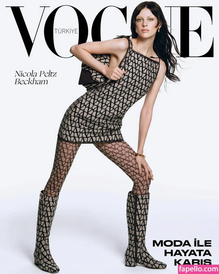 Nicola Peltz Onlyfans Photo Gallery 