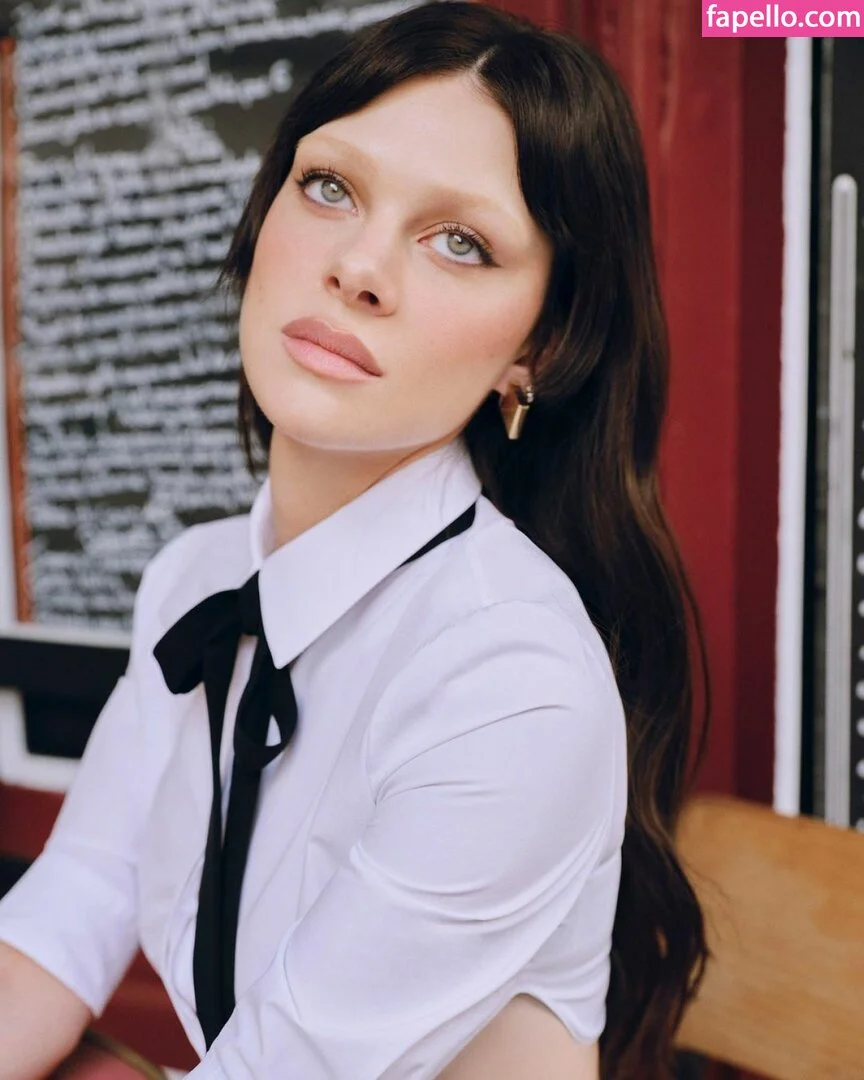 Nicola Peltz Onlyfans Photo Gallery 