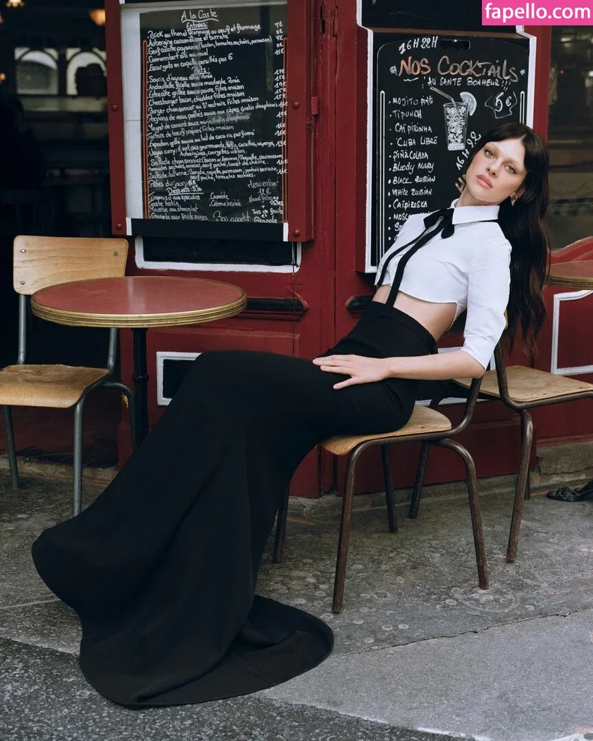 Nicola Peltz Onlyfans Photo Gallery 