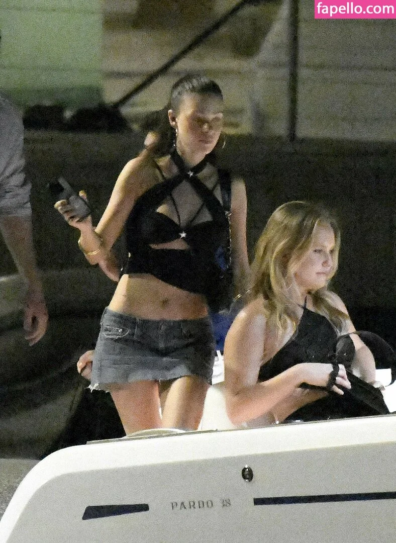 Nicola Peltz Onlyfans Photo Gallery 