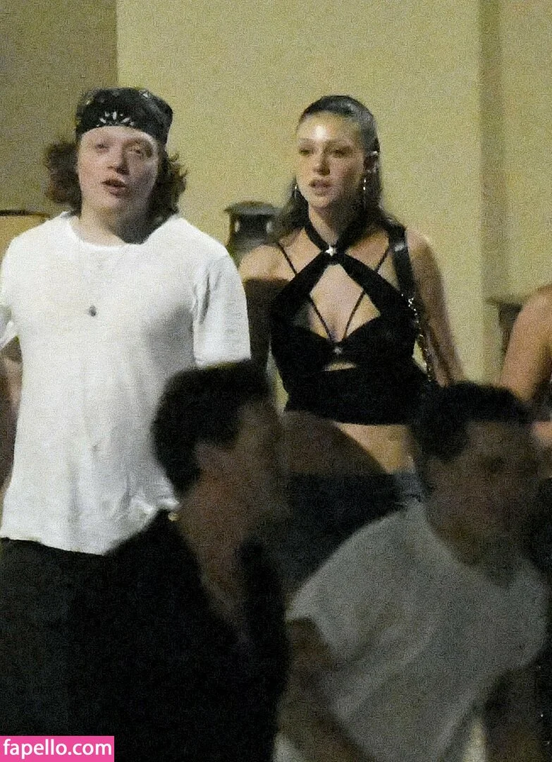 Nicola Peltz Onlyfans Photo Gallery 