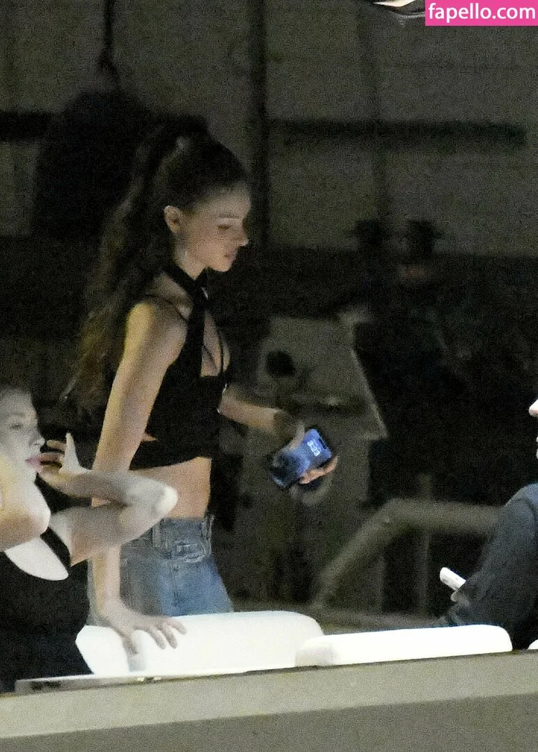 Nicola Peltz Onlyfans Photo Gallery 