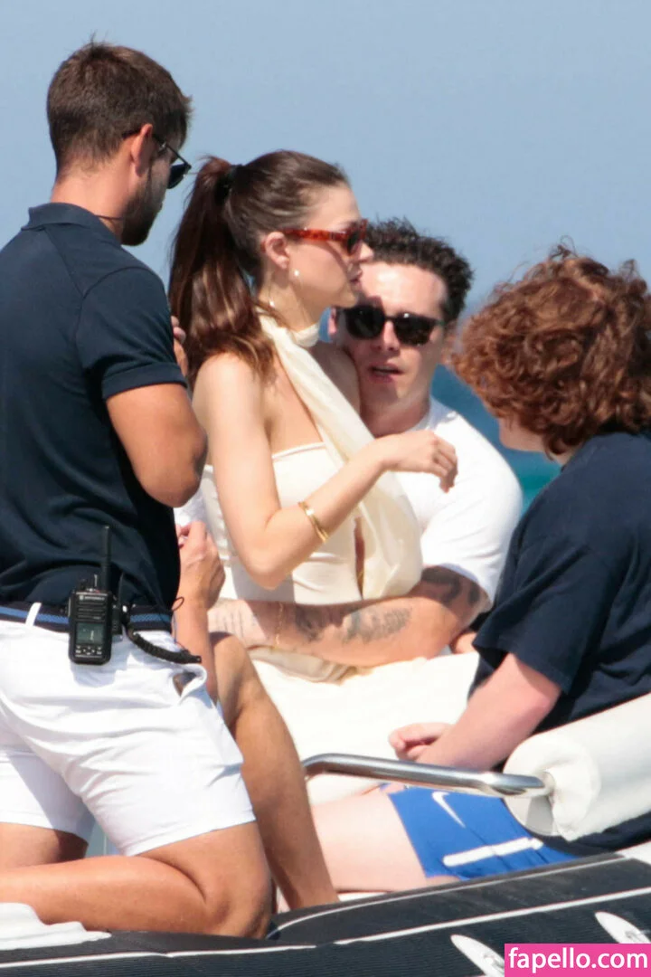 Nicola Peltz Onlyfans Photo Gallery 