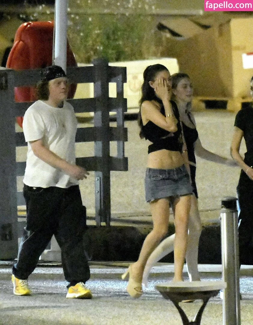 Nicola Peltz Onlyfans Photo Gallery 