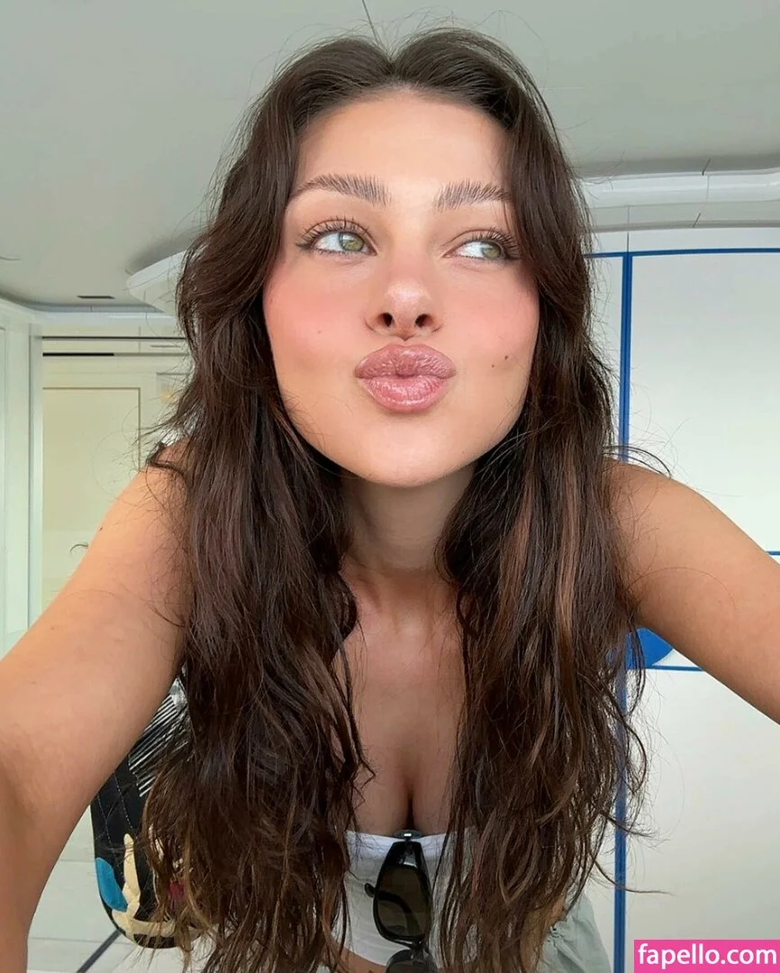 Nicola Peltz Onlyfans Photo Gallery 