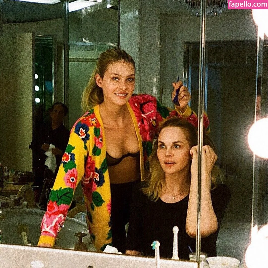 Nicola Peltz Onlyfans Photo Gallery 