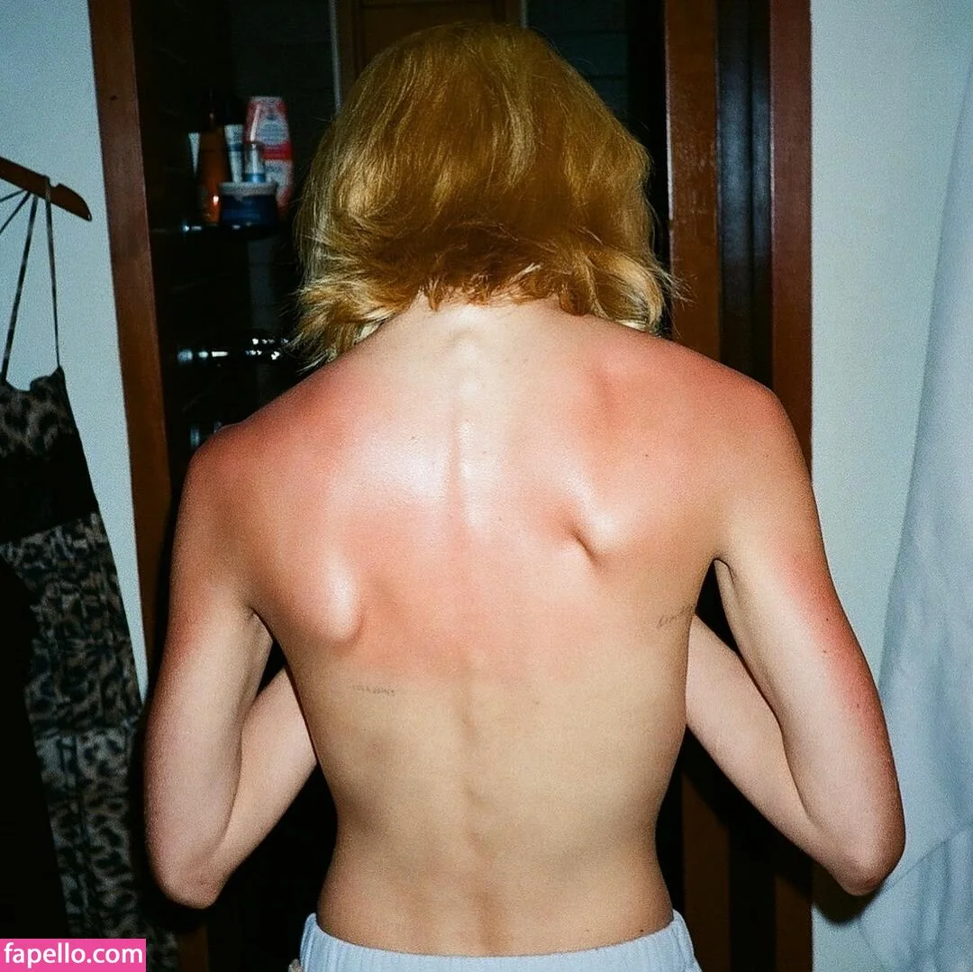 Nicola Peltz Onlyfans Photo Gallery 