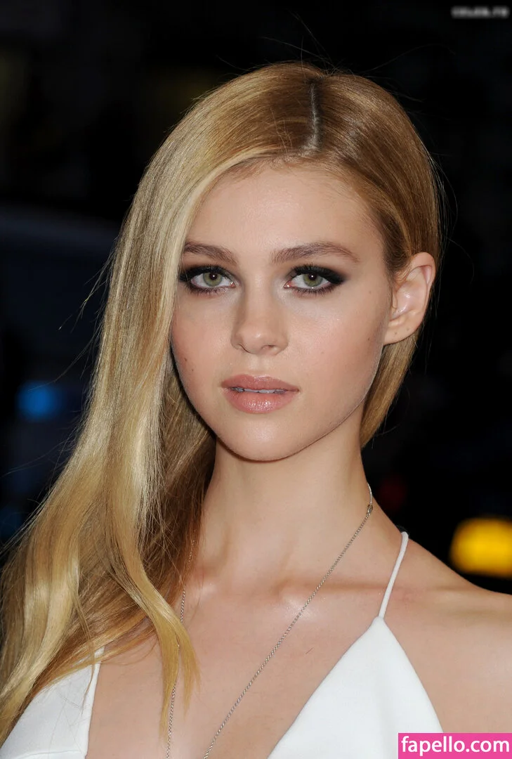 Nicola Peltz Onlyfans Photo Gallery 