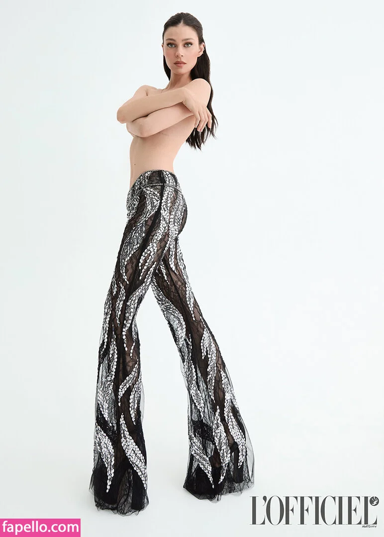 Nicola Peltz Onlyfans Photo Gallery 