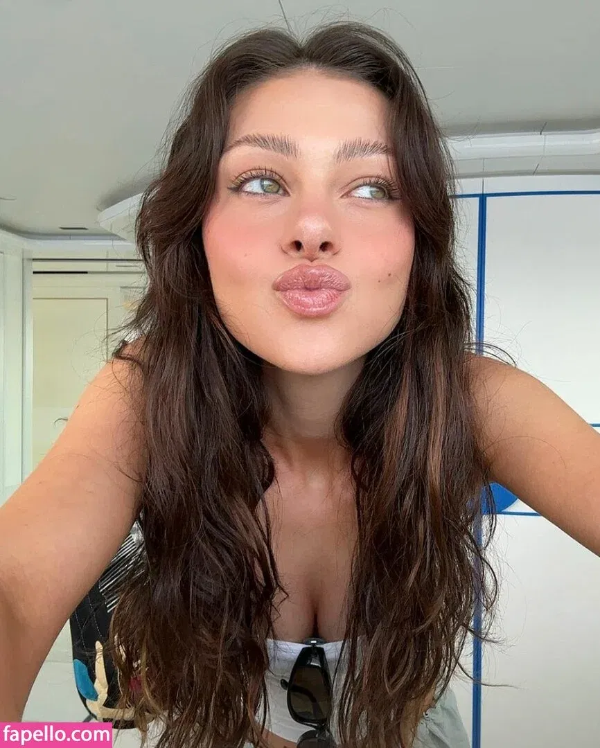 Nicola Peltz Onlyfans Photo Gallery 