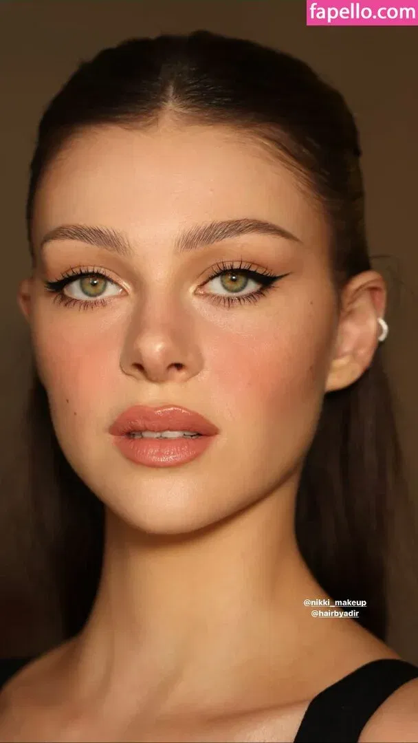 Nicola Peltz Onlyfans Photo Gallery 