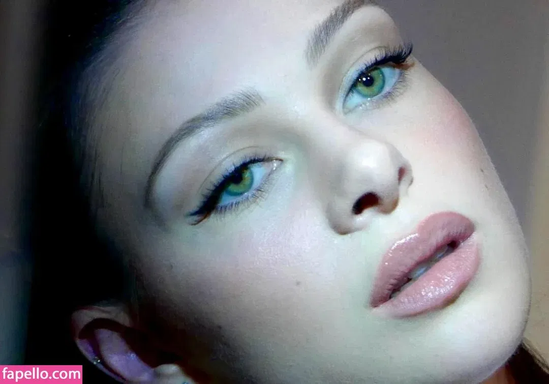 Nicola Peltz Onlyfans Photo Gallery 