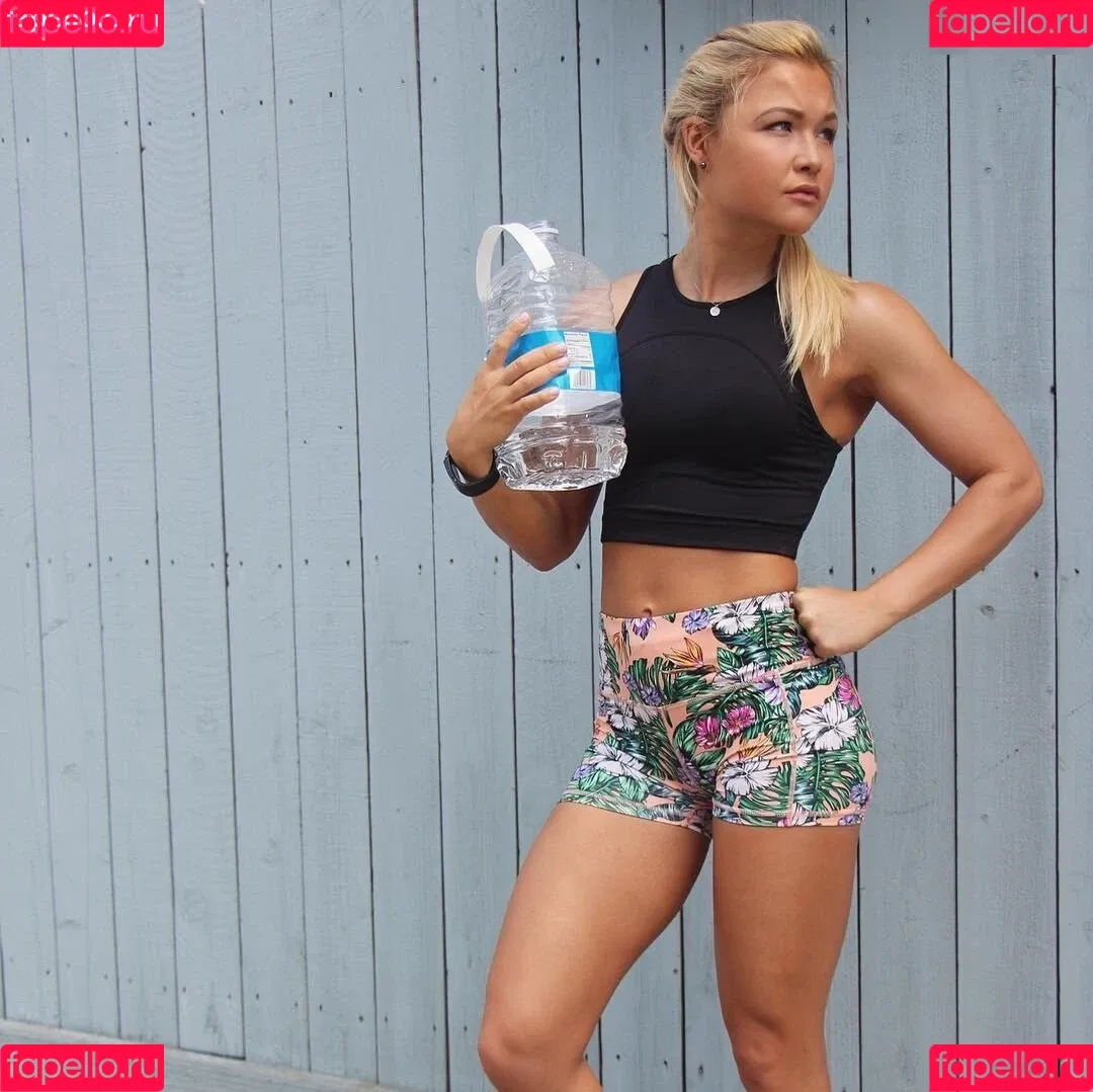 Sophia Thiel Onlyfans Photo Gallery 
