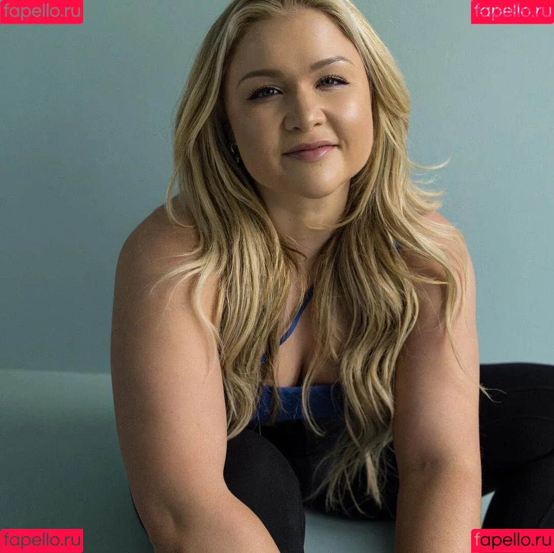 Sophia Thiel Onlyfans Photo Gallery 