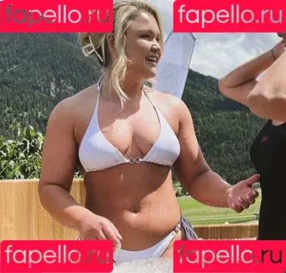 Sophia Thiel Onlyfans Photo Gallery 