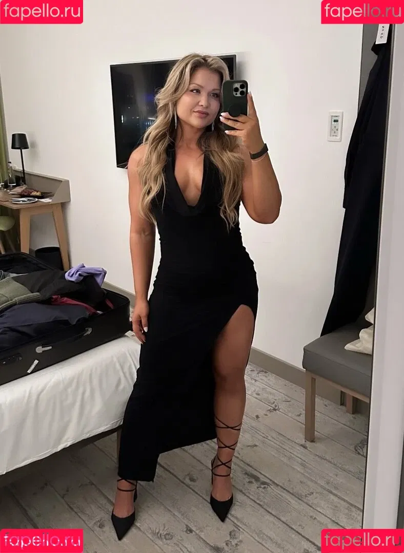 Sophia Thiel Onlyfans Photo Gallery 