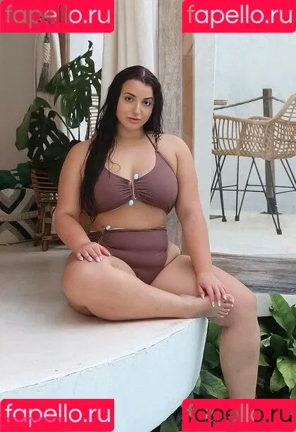 Tiana Sala Onlyfans Photo Gallery 