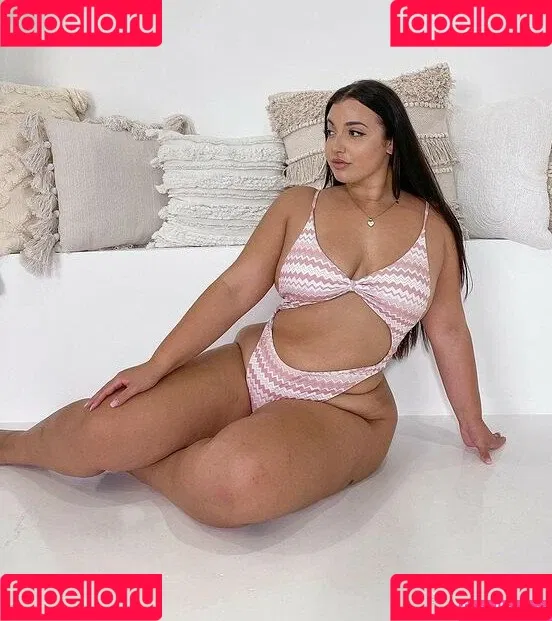 Tiana Sala Onlyfans Photo Gallery 