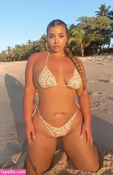 Tiana Sala Onlyfans Photo Gallery 