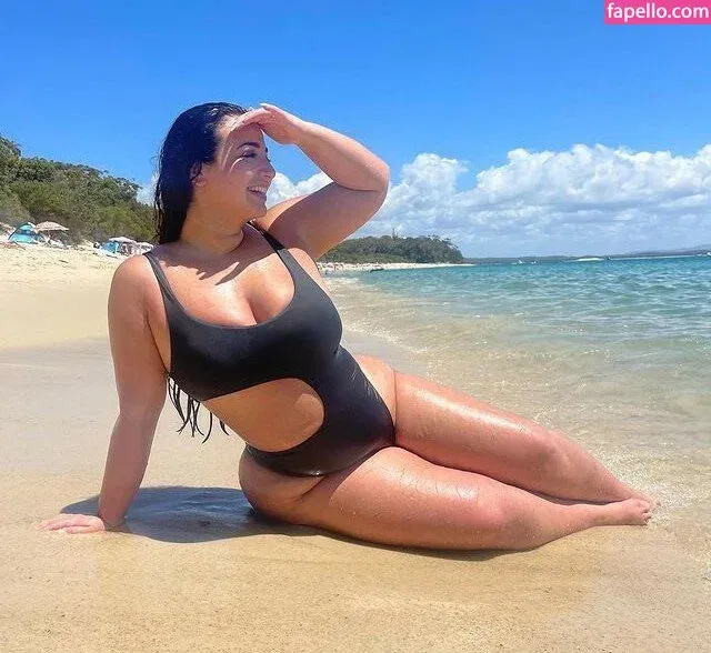 Tiana Sala Onlyfans Photo Gallery 