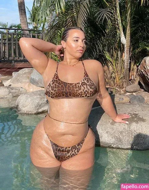 Tiana Sala Onlyfans Photo Gallery 