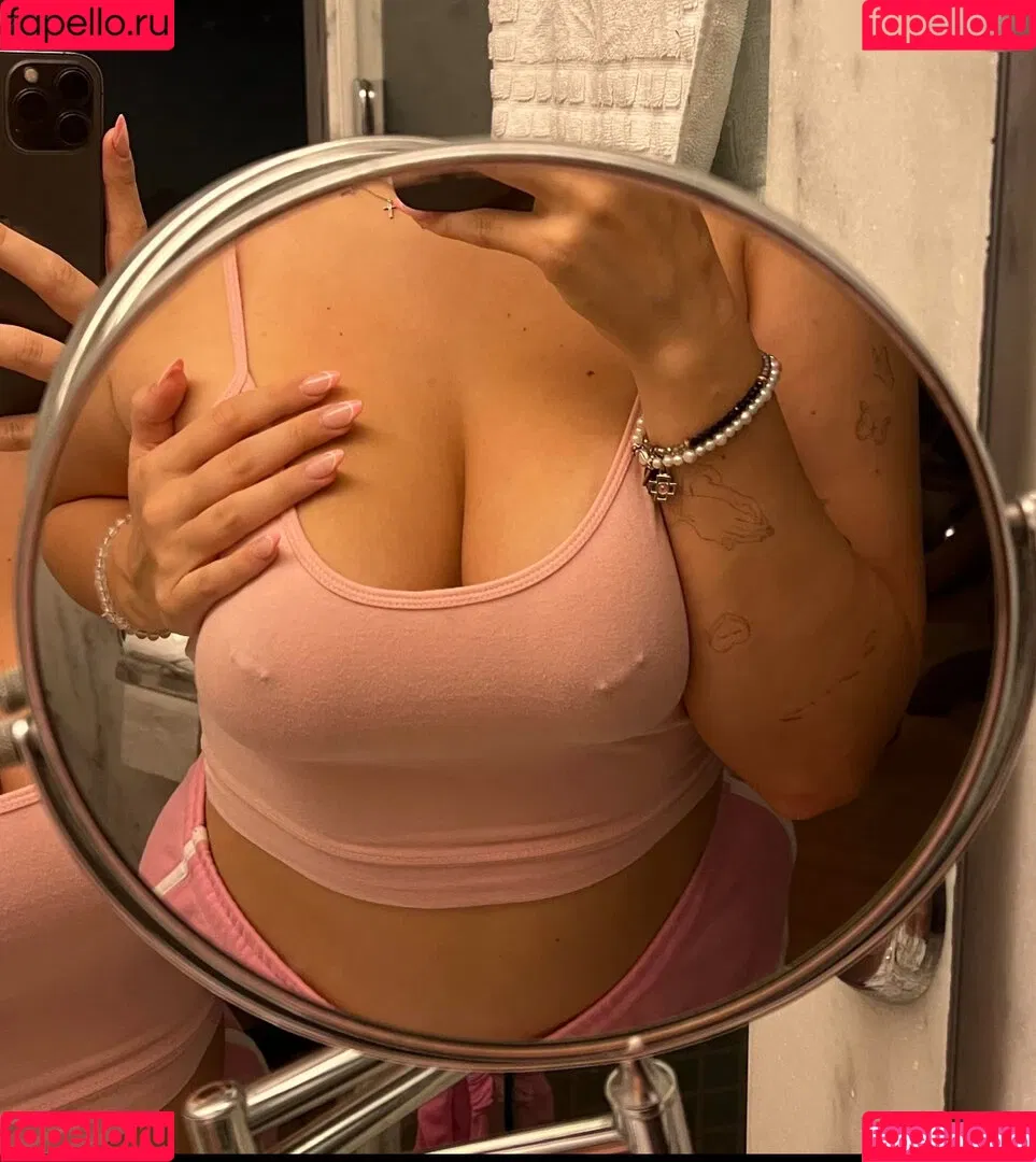 Selina Sailor Onlyfans Photo Gallery 