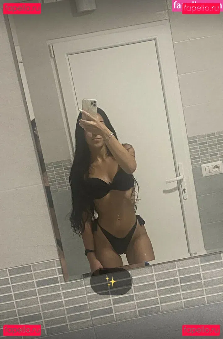 Madalina Mates Onlyfans Photo Gallery 