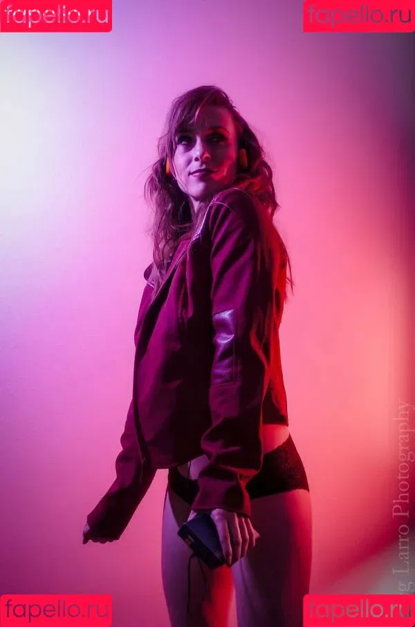 Tanya Wheelock Onlyfans Photo Gallery 