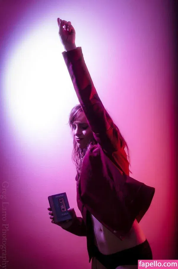 Tanya Wheelock Onlyfans Photo Gallery 