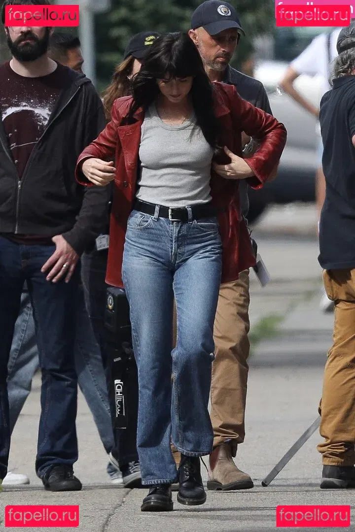 Dakota Johnson Onlyfans Photo Gallery 