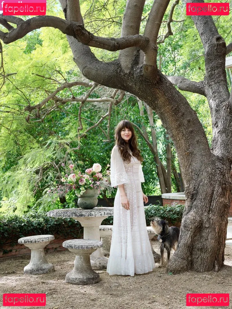 Dakota Johnson Onlyfans Photo Gallery 