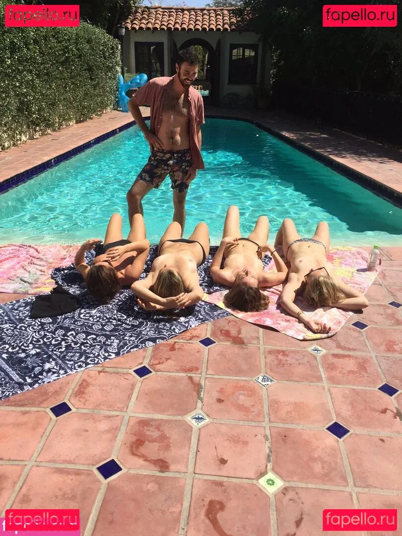 Dakota Johnson Onlyfans Photo Gallery 