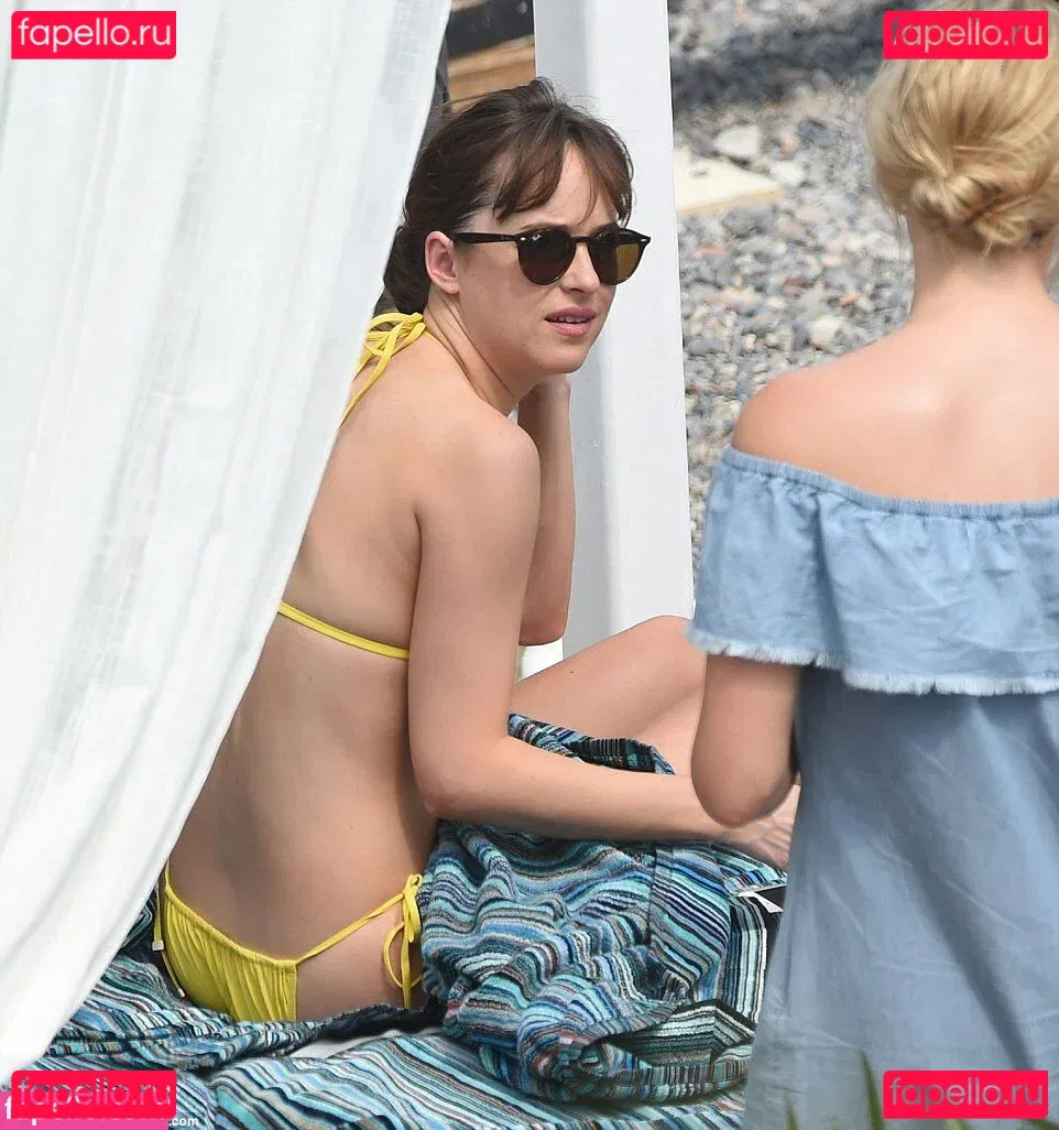 Dakota Johnson Onlyfans Photo Gallery 
