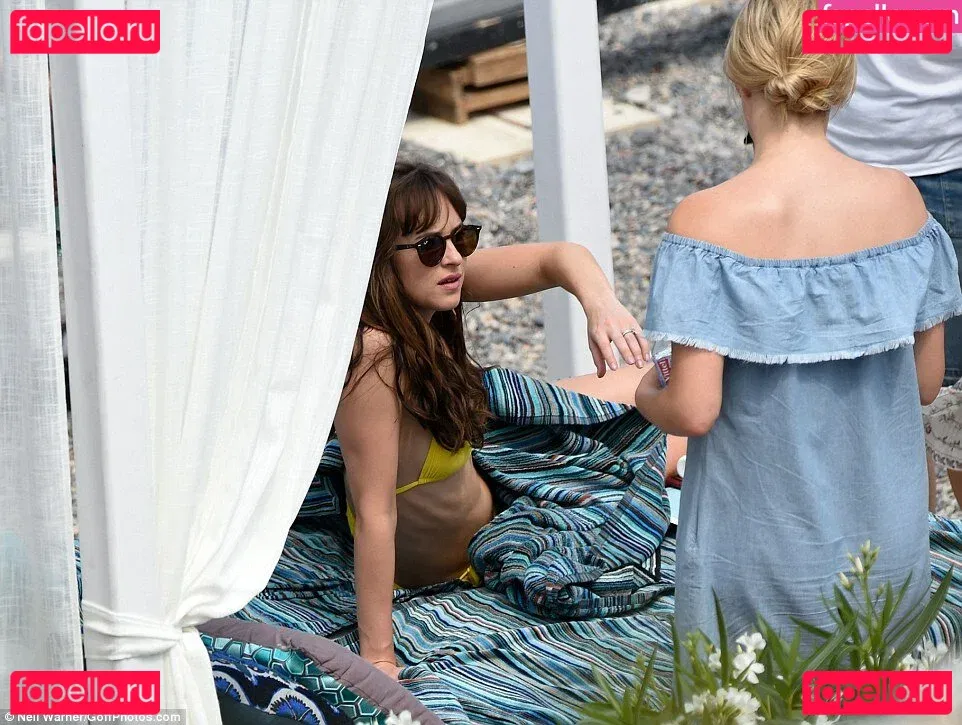 Dakota Johnson Onlyfans Photo Gallery 