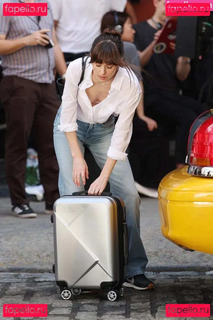 Dakota Johnson Onlyfans Photo Gallery 