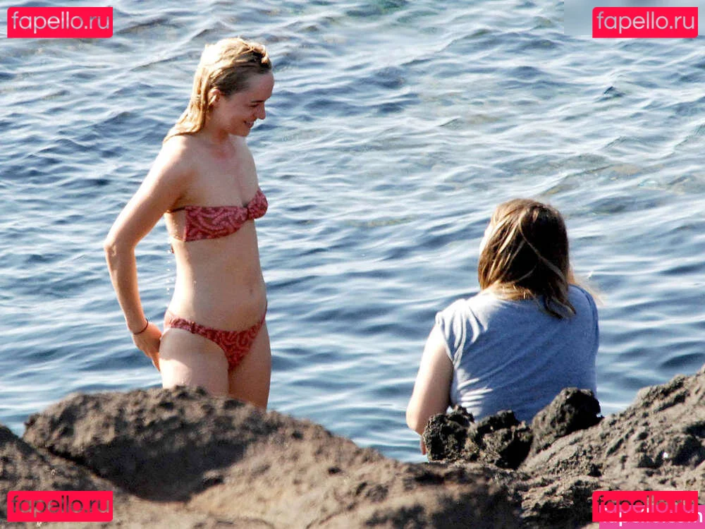 Dakota Johnson Onlyfans Photo Gallery 